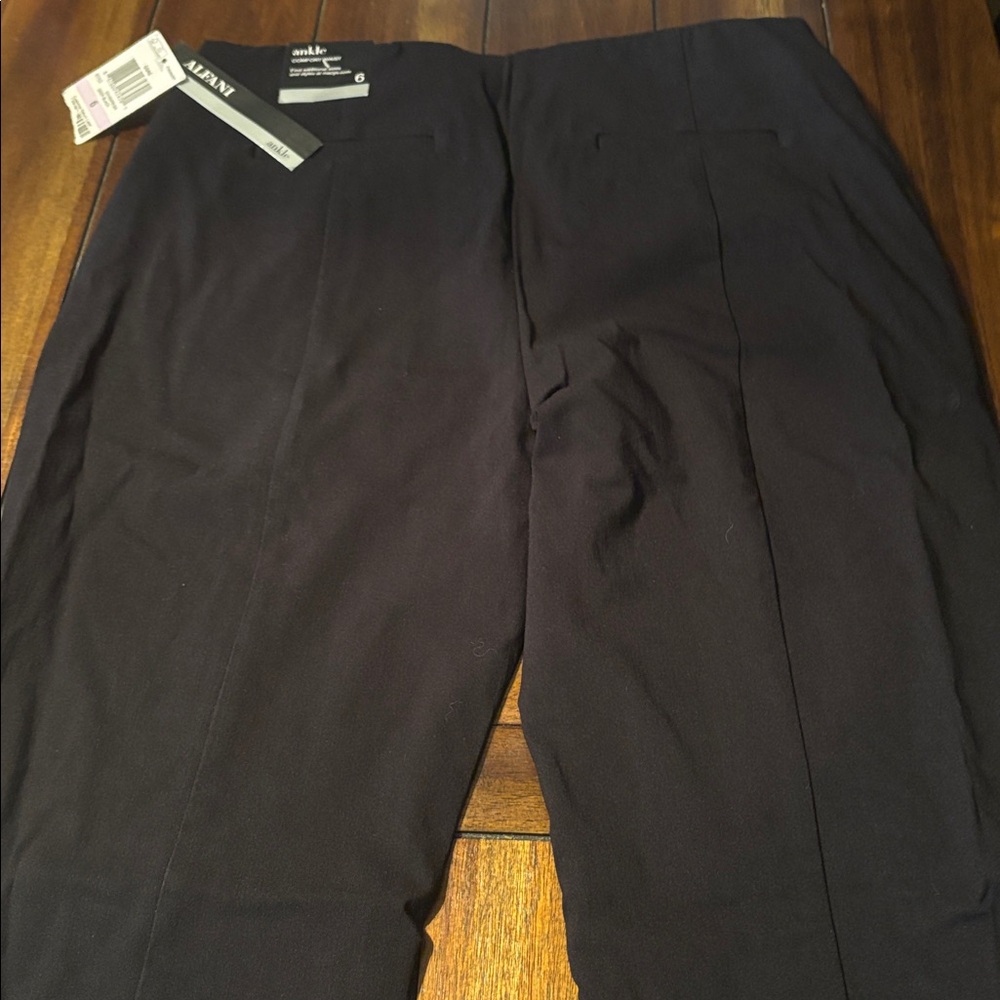 Alfani Deep Black Ankle Pants NWT - Picture 11 of 12